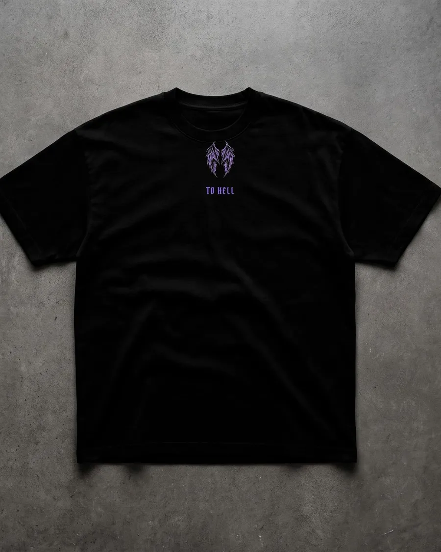 Remera oversize To Hell Negra con violeta