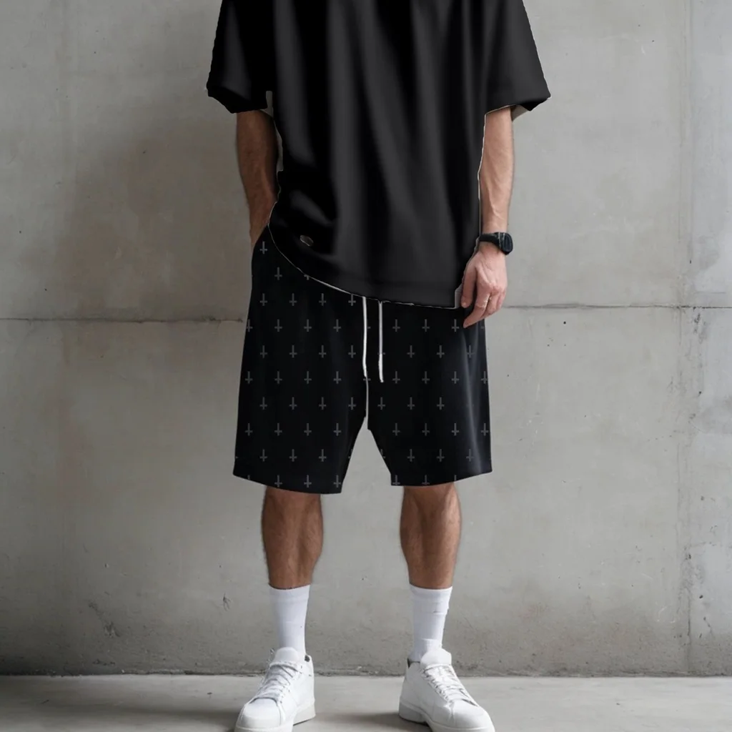 Short Baggy To Hell de Frisa negro, talles M a 2XL: short baggy estampado cruces